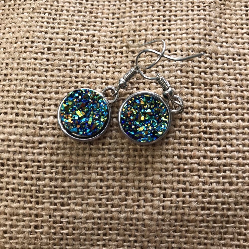 Druzy  dangles - Picture 4 of 5